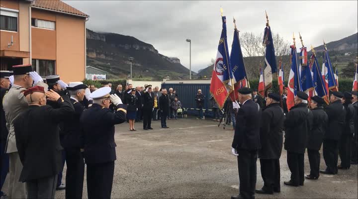 Millau - AVEYRON - MILLAU - l'hommage du Sud-Aveyron au gendarme Arnaud Beltrame