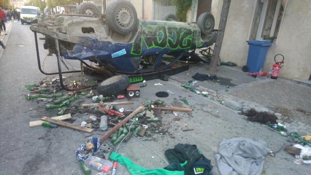 Aigues Mortes  - GARD - AIGUES-MORTES -  Une voiture de fête se renverse, 9 blessés (vidéo de l'accident)