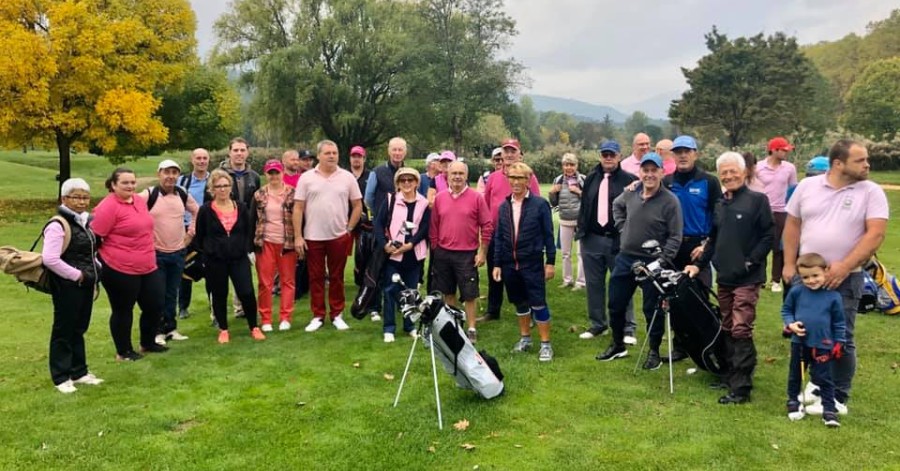 Lamalou-les-Bains - Le Golf de Lamalou-les-Bains récolte 500€ pour Octobre Rose