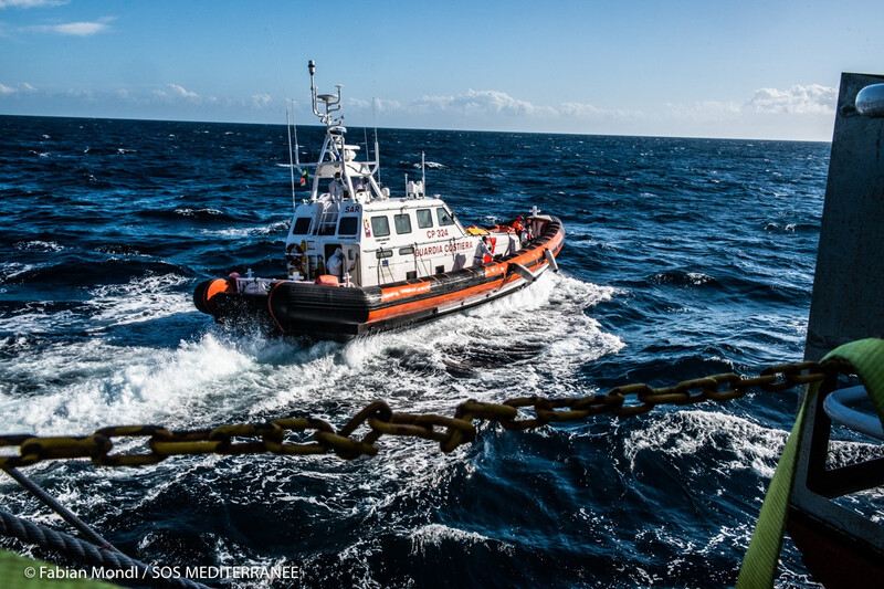  - L'Ocean Viking va débarquer 373 personnes rescapées à Augusta en Italie