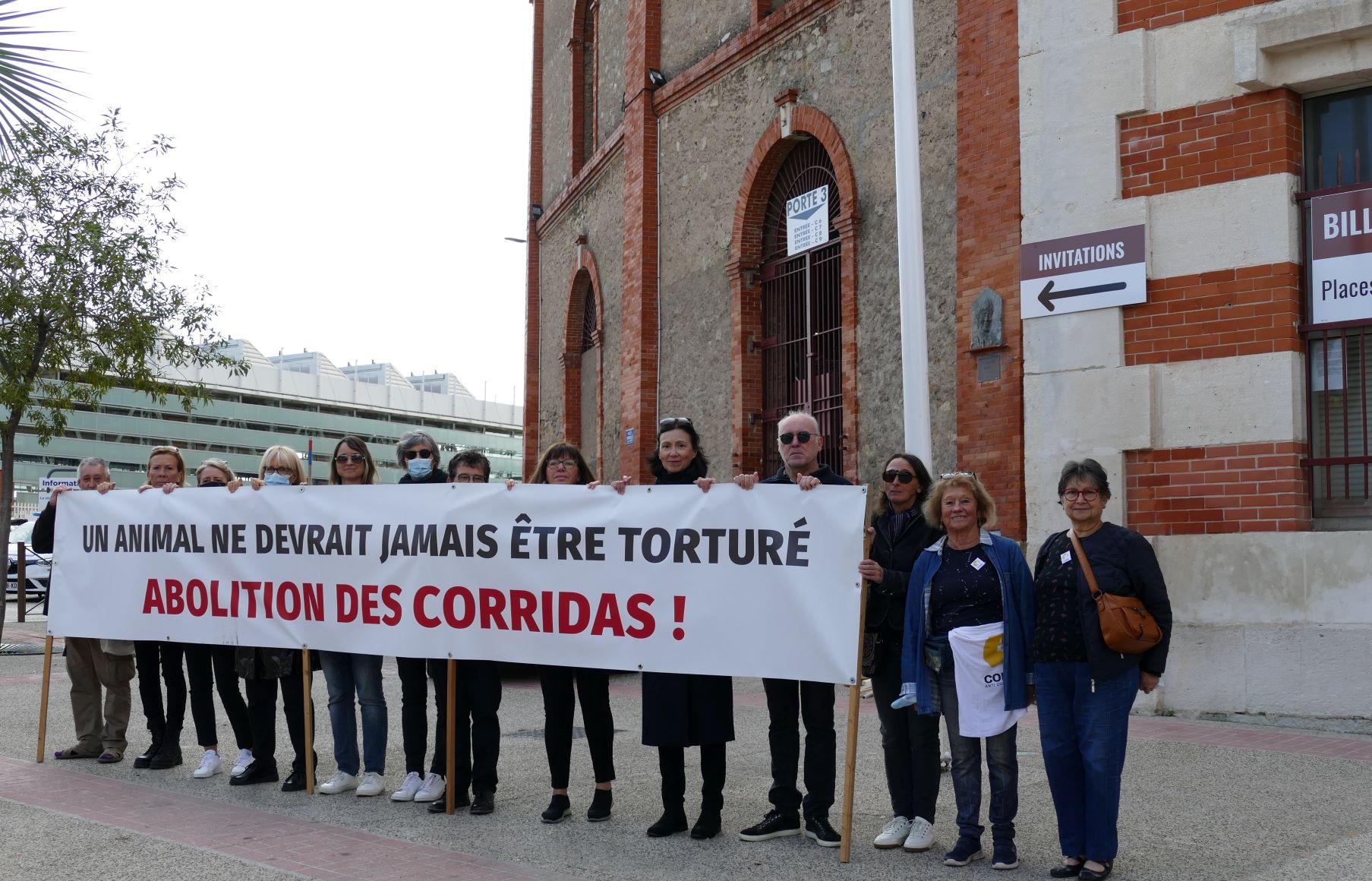 Béziers - Manifestations du Colbac pendant les Journées Taurines
