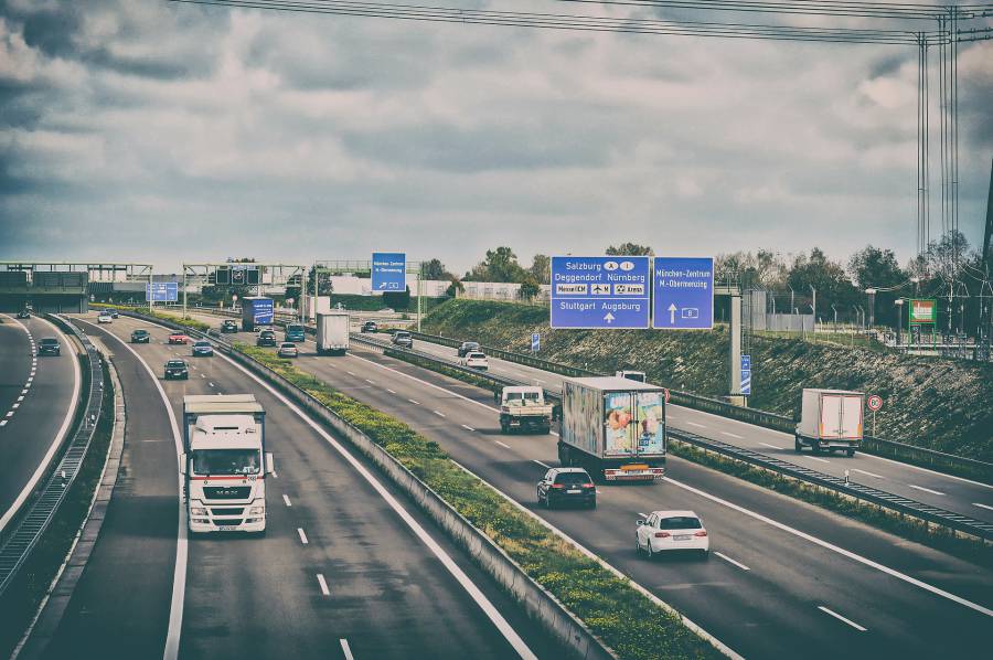 - Le Parlement adopte la réforme sur la tarification du transport routier de marchandises