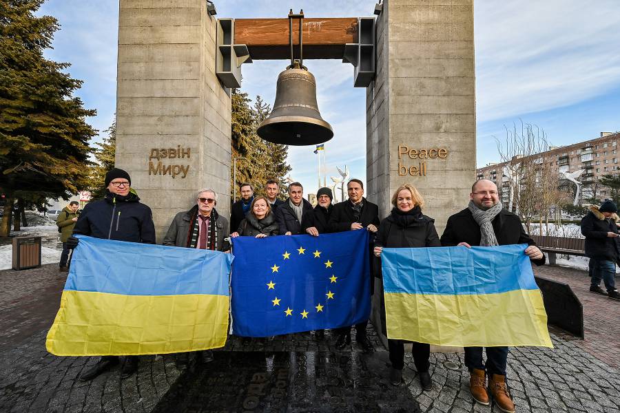 - Comment l'Union Européenne soutient l'Ukraine