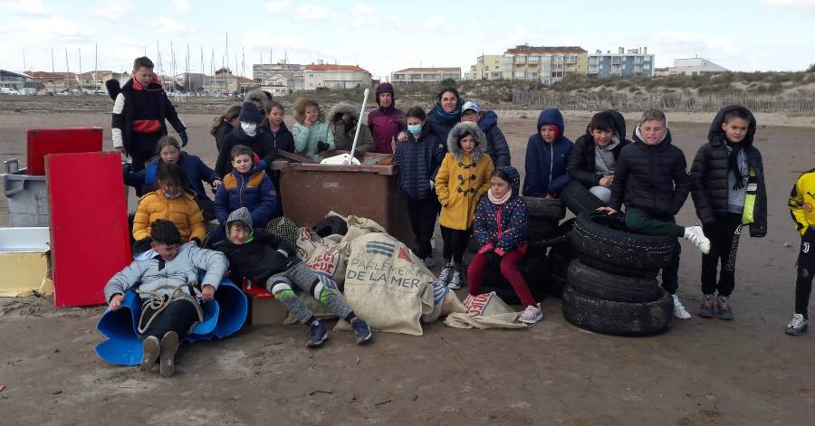 Valras-Plage - Opération de ramassage des déchets pour les élèves de Valras-Plage !