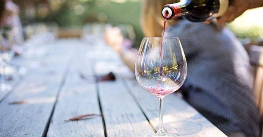Hérault - Quelle est l'origine de l'éducation à la dégustation de vin ?