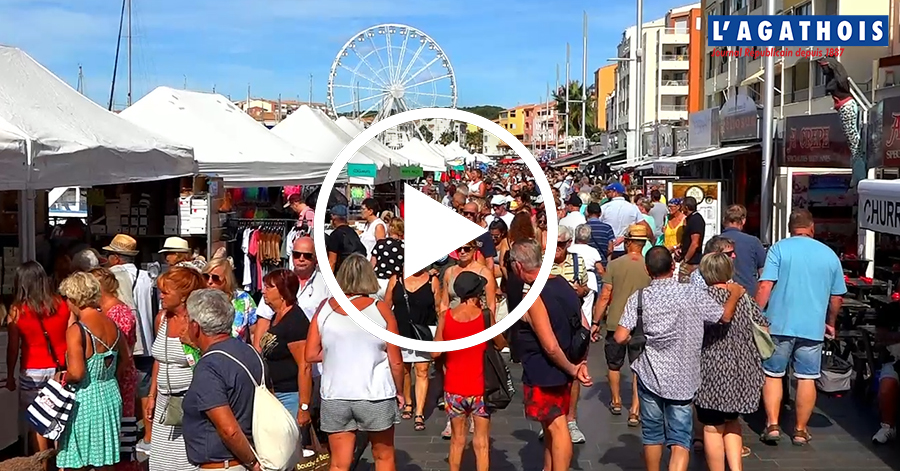 Cap d'Agde - Affluence record à la grande braderie sur les quais du centre port !