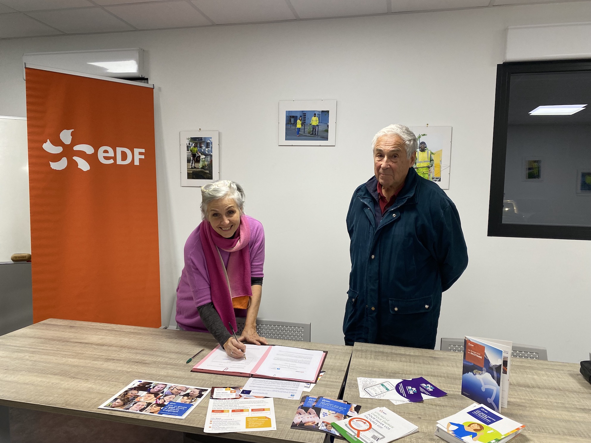 Toulouse - La Régie de Quartier Desbals Services et EDF s'allient contre la précarité énergétique et l'exclusio