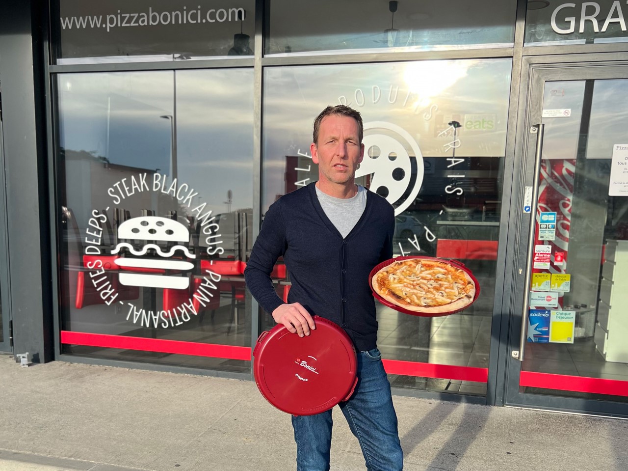 Toulouse - Bonici, 1ère franchise de pizzeria à s'affranchir des boites en carton avec la Bonici box
