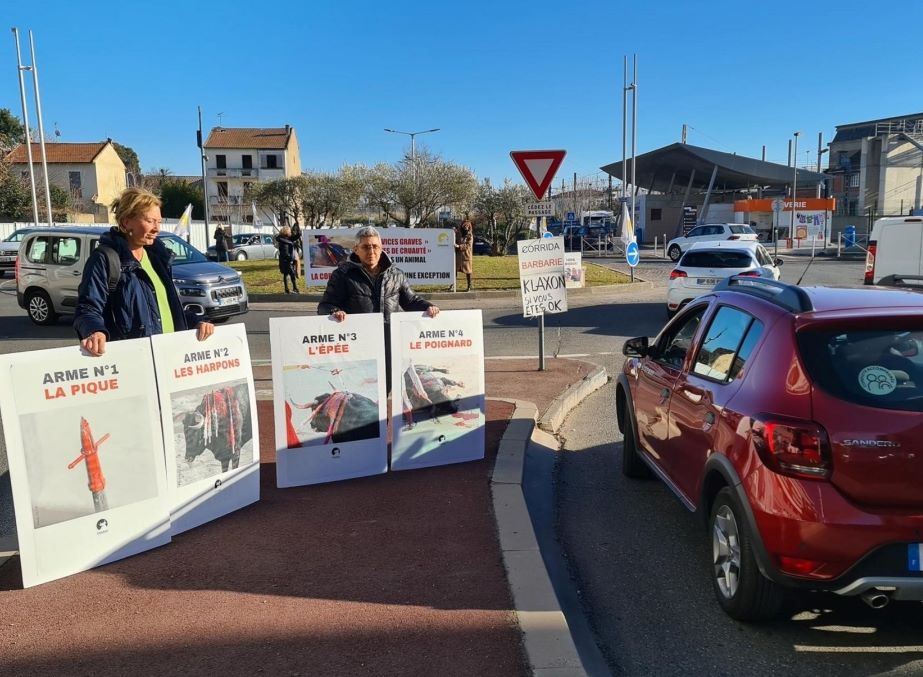Béziers - Le Colbac lutte pour l'abolition des corridas : manifestation à Béziers