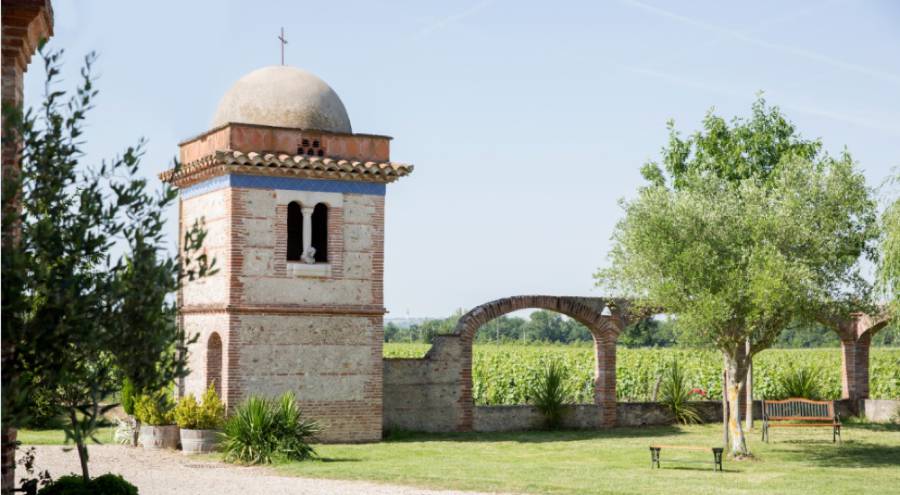 Le Château Saint Louis : un domaine familial alliant héritage et ambition pour une expérience unique autour du vin