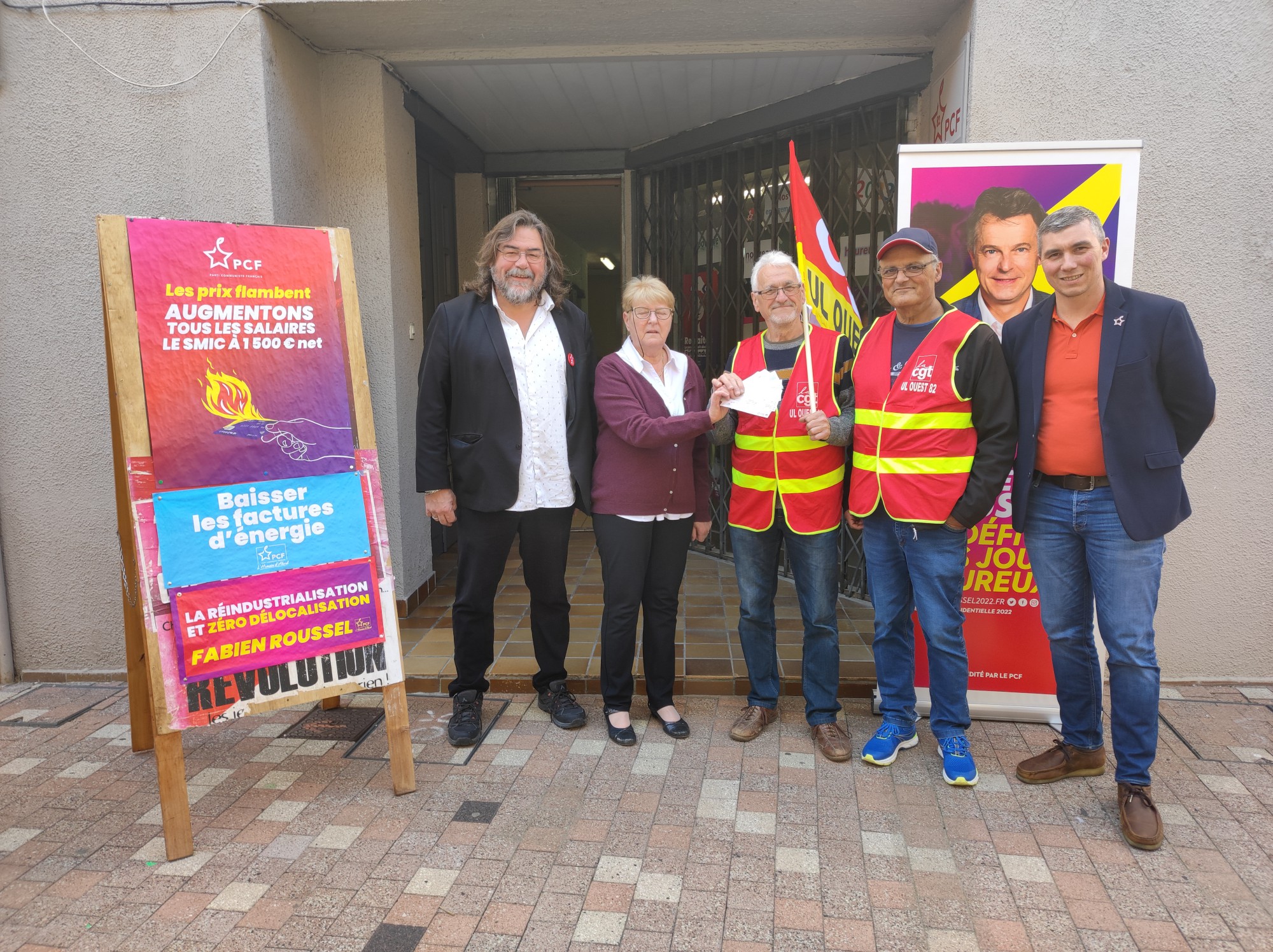 Castelsarrasin - Les communistes de Castelsarrasin soutiennent la caisse de grève