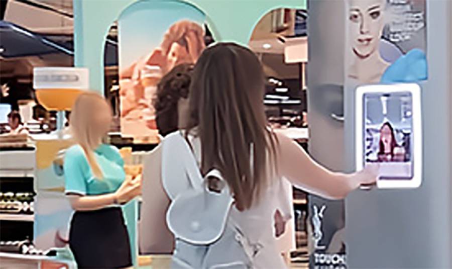 Perfect Corp. s'associe à Dufry, un travel retailer mondial, pour proposer de l'essai virtuel de maq