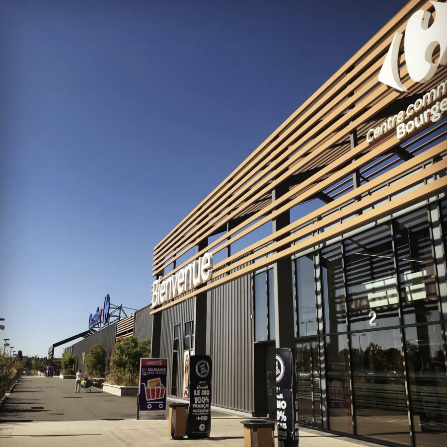 France - Communiqué: Le Centre Commercial Carrefour Bourges organise son Forum de l'emploi le samedi 9 sept