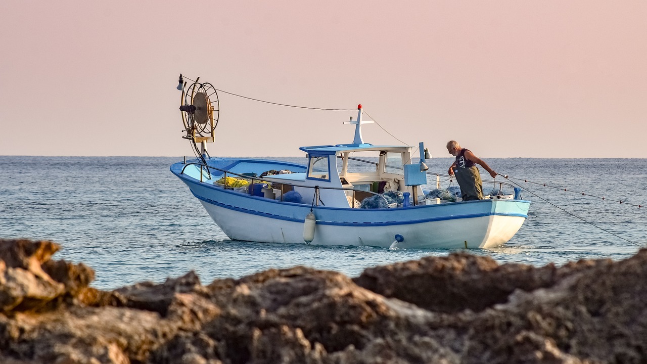 Hérault - Adoption d' aides dans le secteur de la peche et de l'aquaculture
