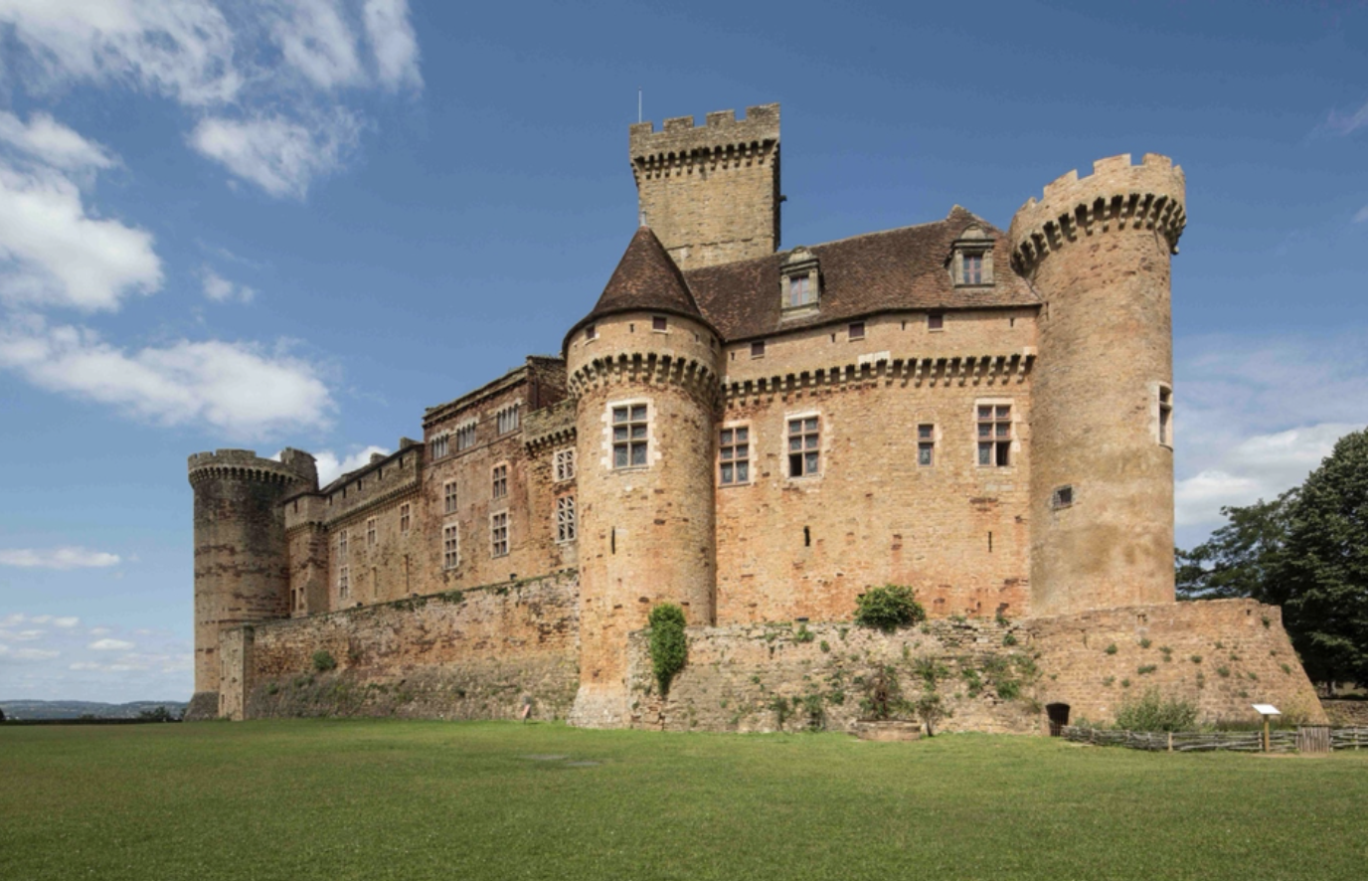 Lot - Le château de Castelnau-Bretenoux participe à la 25ème édition de Monument jeu d'enfant