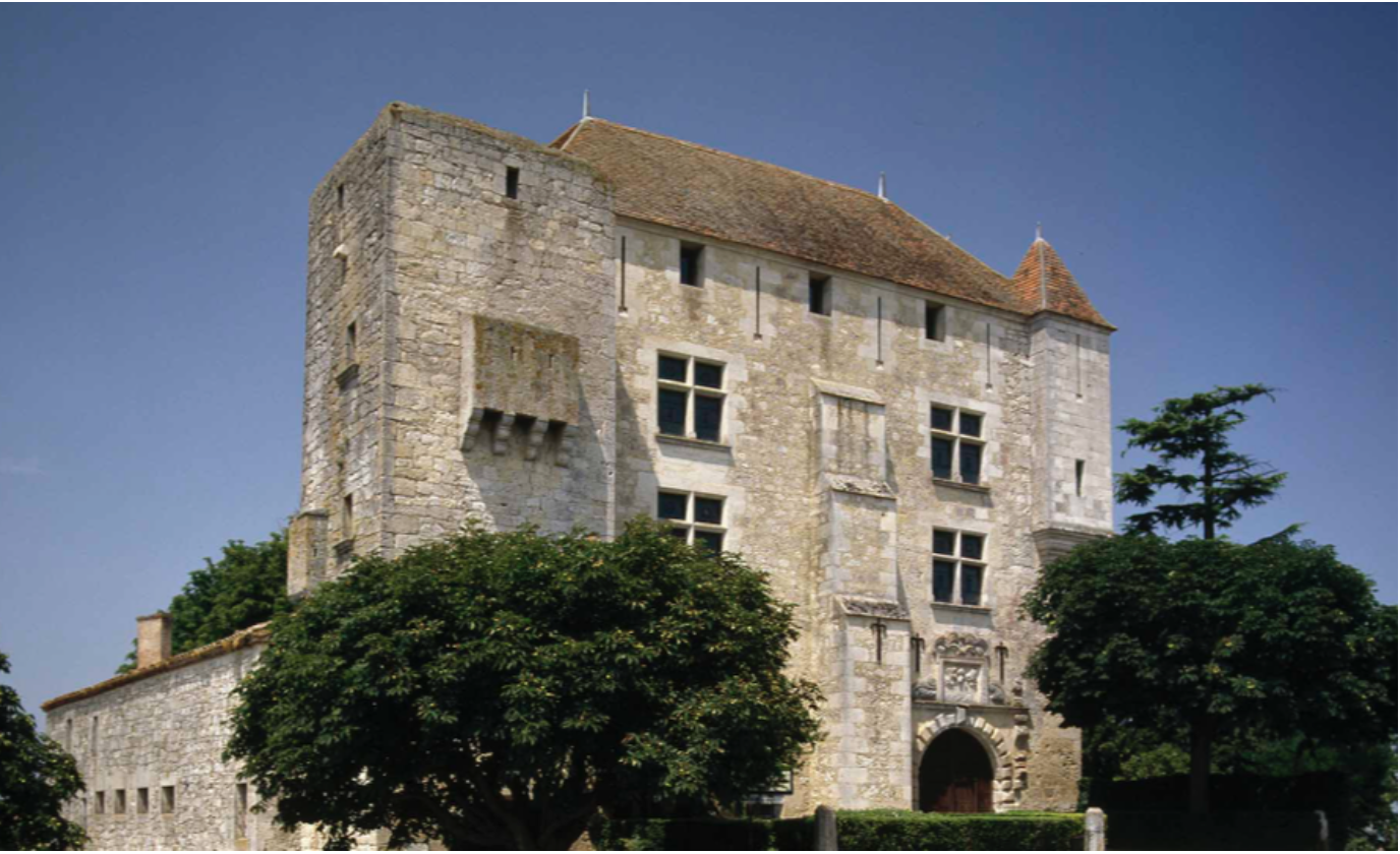 Tarn et garonne - Le château de Gramont participe à la 25ème édition de Monument jeu d'enfant