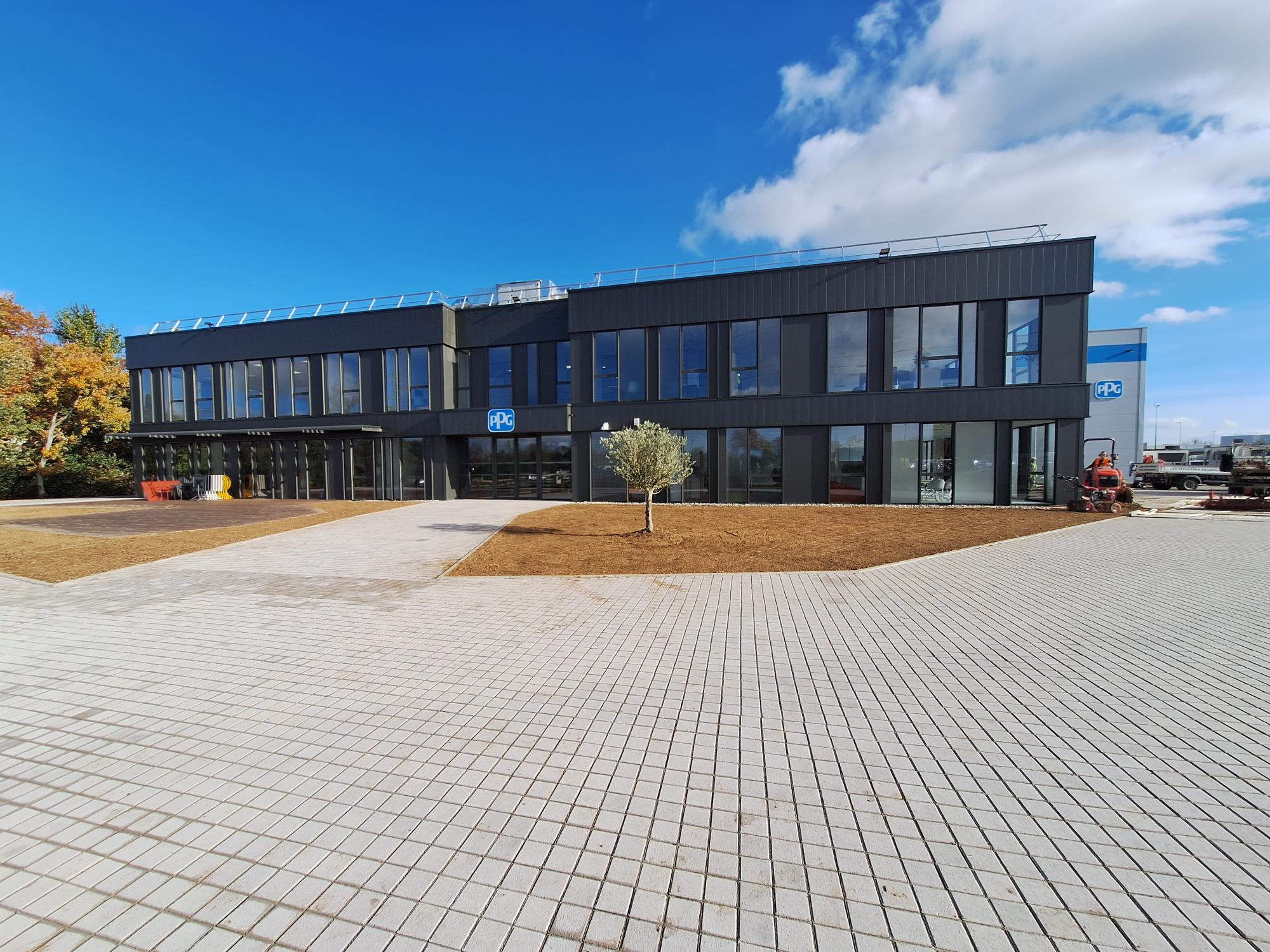 Toulouse - Le groupe de peintures et de revêtements PPG ouvre un site ASC de 5 500 m2 à Pibrac