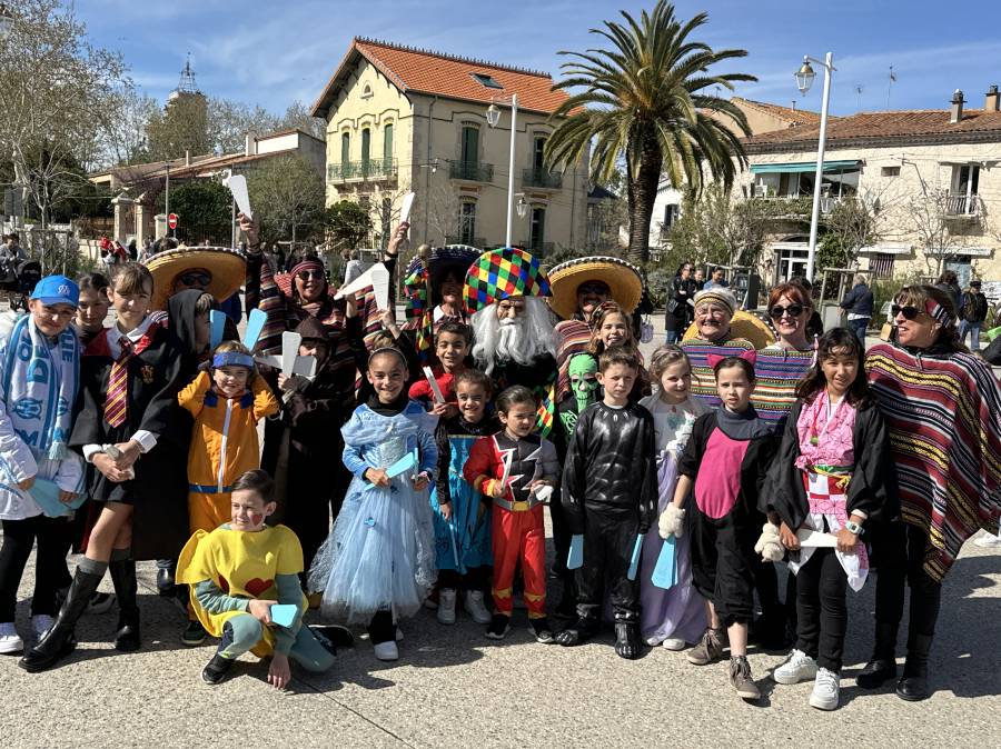 MARSEILLAN - FETE DU PRINTEMPS : Maitre Pierre a ouvert les festivités.