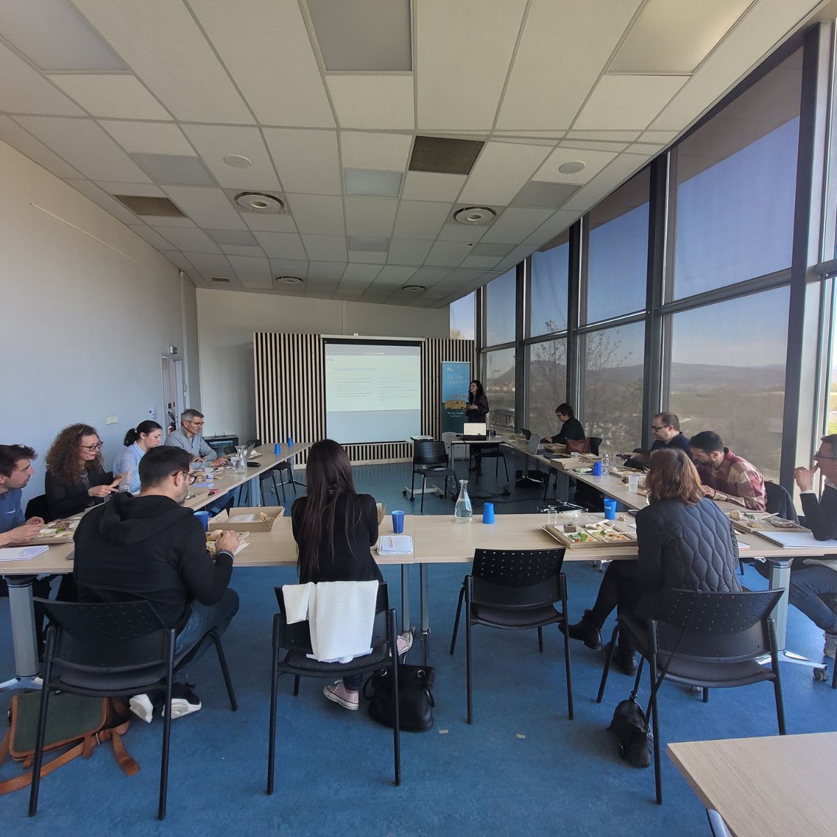 - Hub Conseil lance un accompagnement à l'utilisation de ChatGPT pour les TPE-PME
