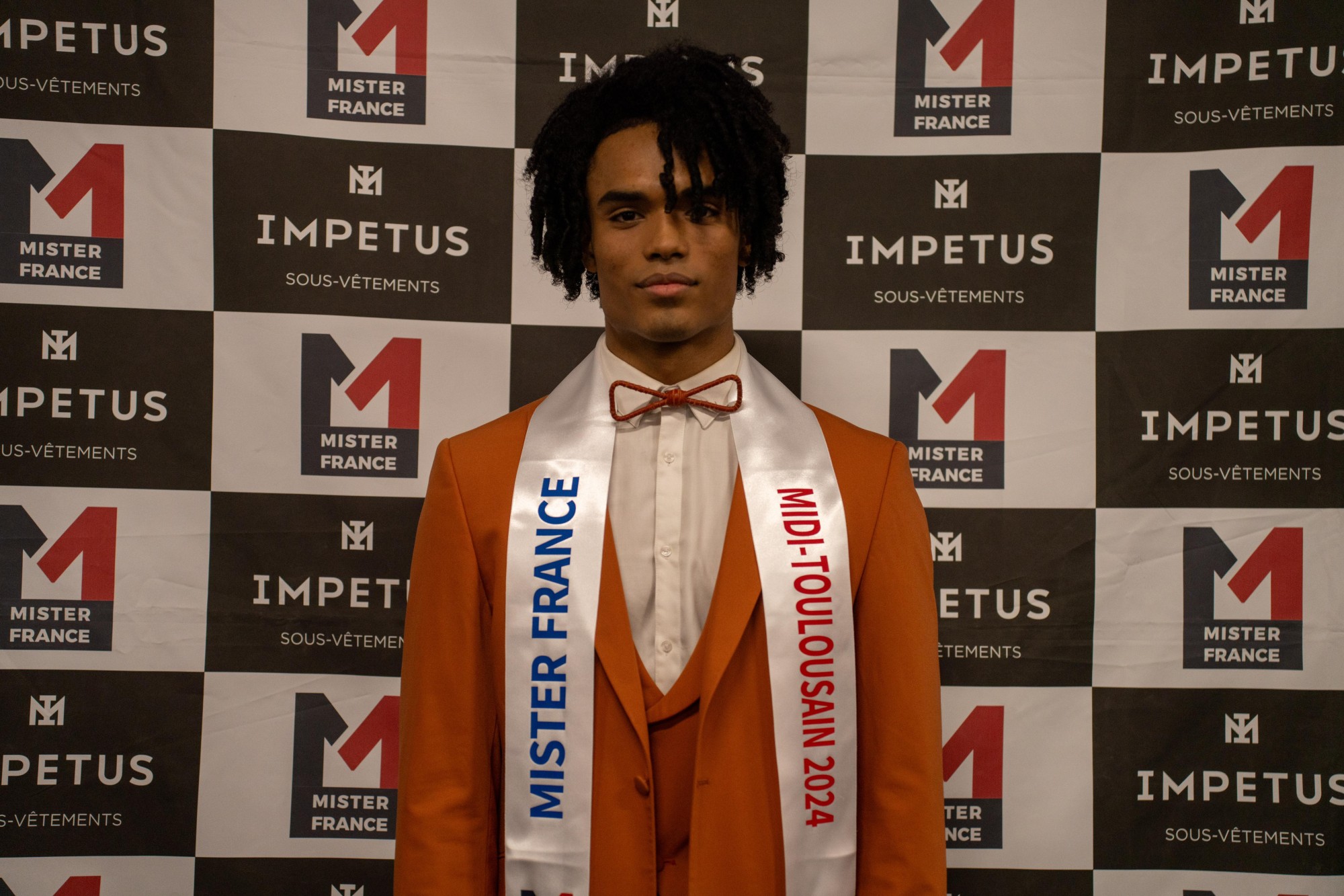 - Bonjour ! Nous sommes ravis de vous annoncer que ce week-end Noa TOURIGNY est devenu Mister France