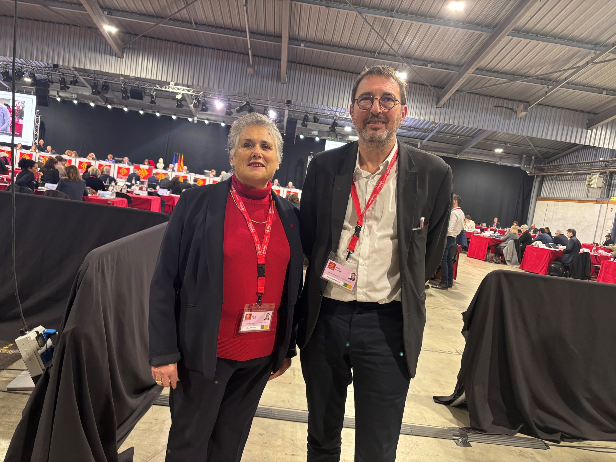 OCCITANIE - Marie Piqué passe le relais à Pierre Lacaze à la vice-présidence du Conseil régional
