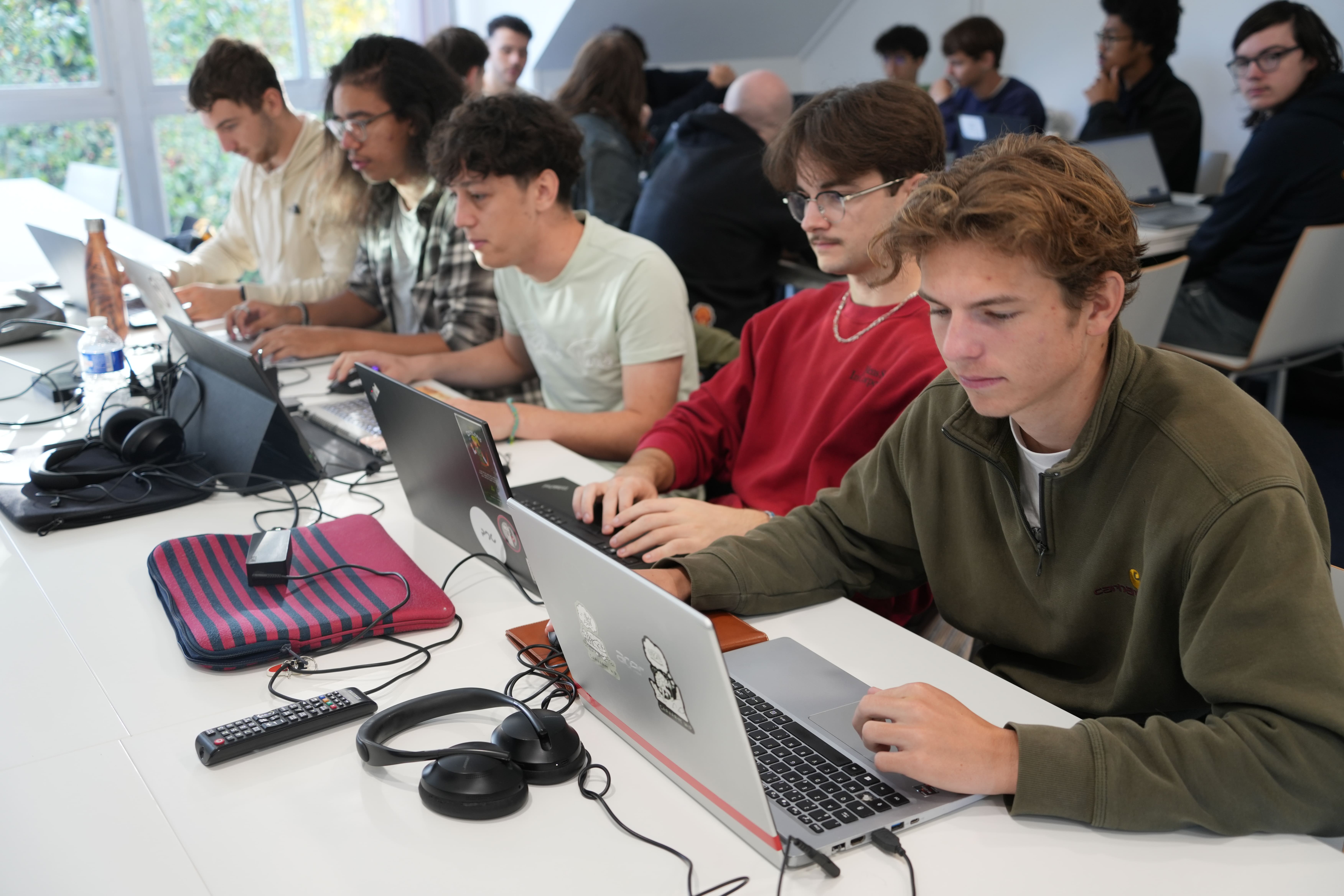 - Epitech Rennes au Breizh CTF 2025 : une immersion au cœur de la cybersécurité