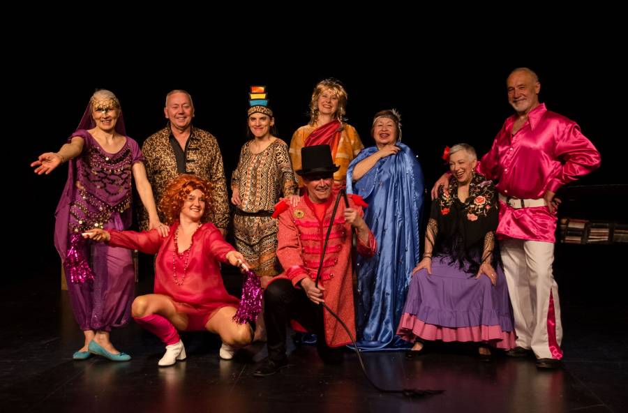 MARSEILLAN - « Mais qu'est-ce qu'on fête ?? » : La Compagnie du Petit Cabaret vendredi au Théatre