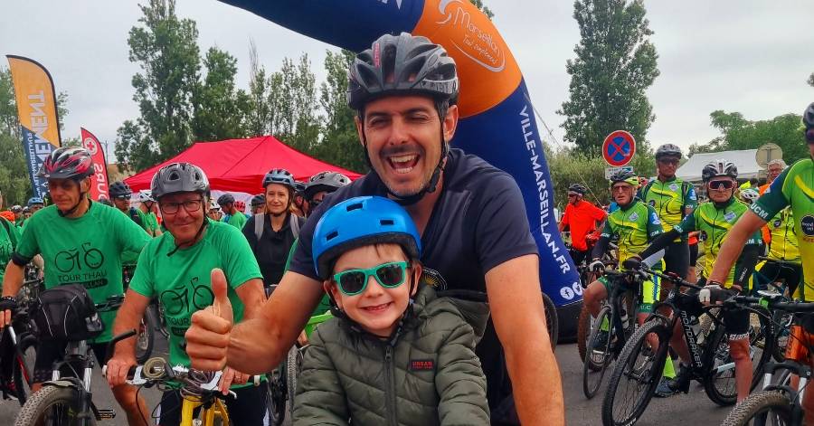 HÉRAULT - Un Tour Thau de fête pour les 10 ans : 700 cyclistes et un cœur grand comme ça
